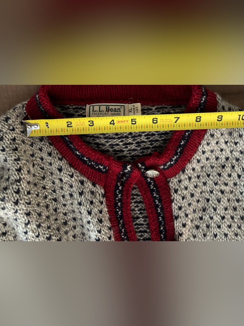 L.L. Bean Women's Light Gray Knit Cardigan with Burgundy Trim - Picture 6 of 16